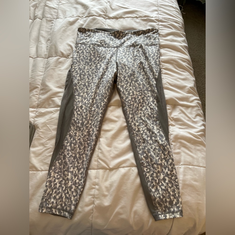 Old Navy Women’s Active Leggings